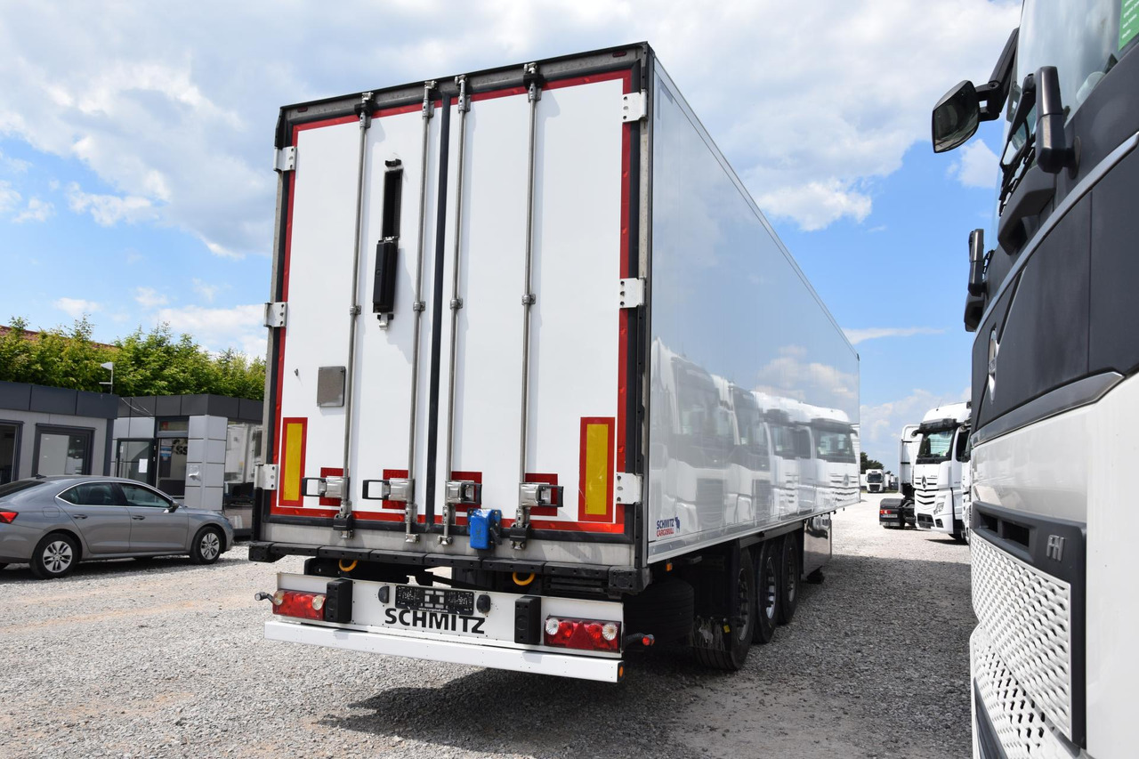 Schmitz Cargobull SKO FP 60 ThermoKing SLXi 300 - Semi-reboque frigorífico: foto 4 Schmitz Cargobull SKO FP 60 ThermoKing SLXi 300 - Semi-reboque frigorífico: foto 4