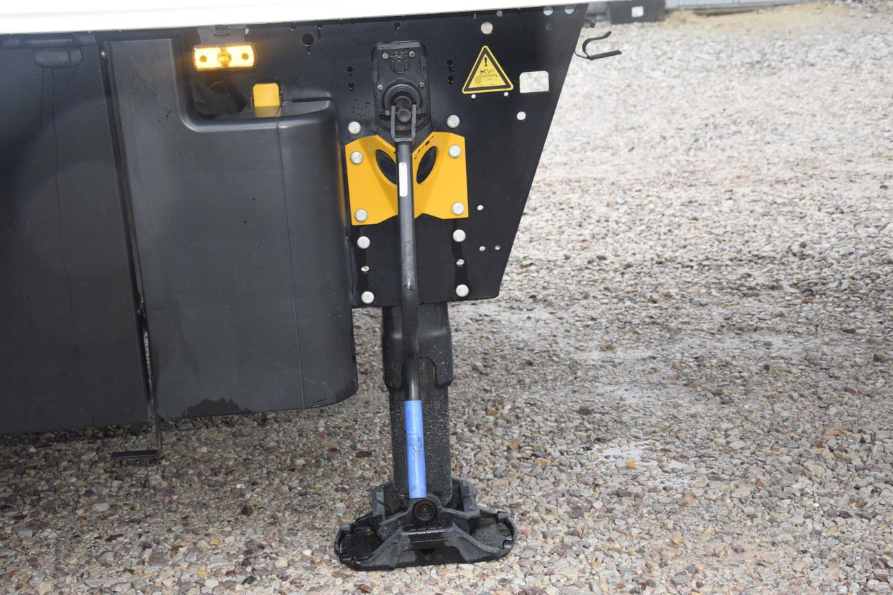 Semi-reboque frigorífico Schmitz Cargobull SKO FP 60 ThermoKing SLXi 300: foto 13