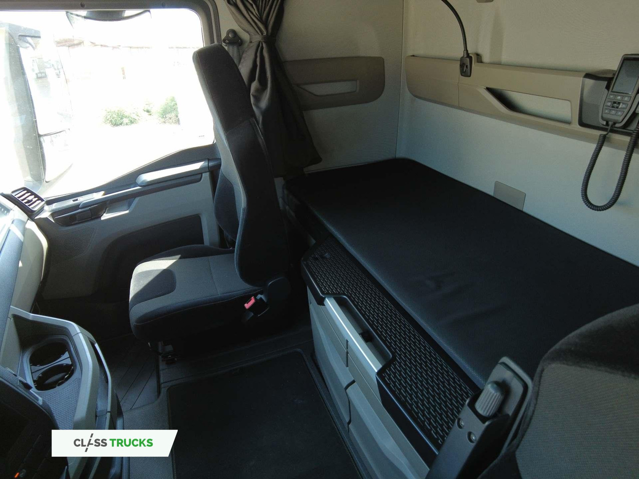 Tractor MAN TGX 18.510 GX, 14 Gears: foto 21