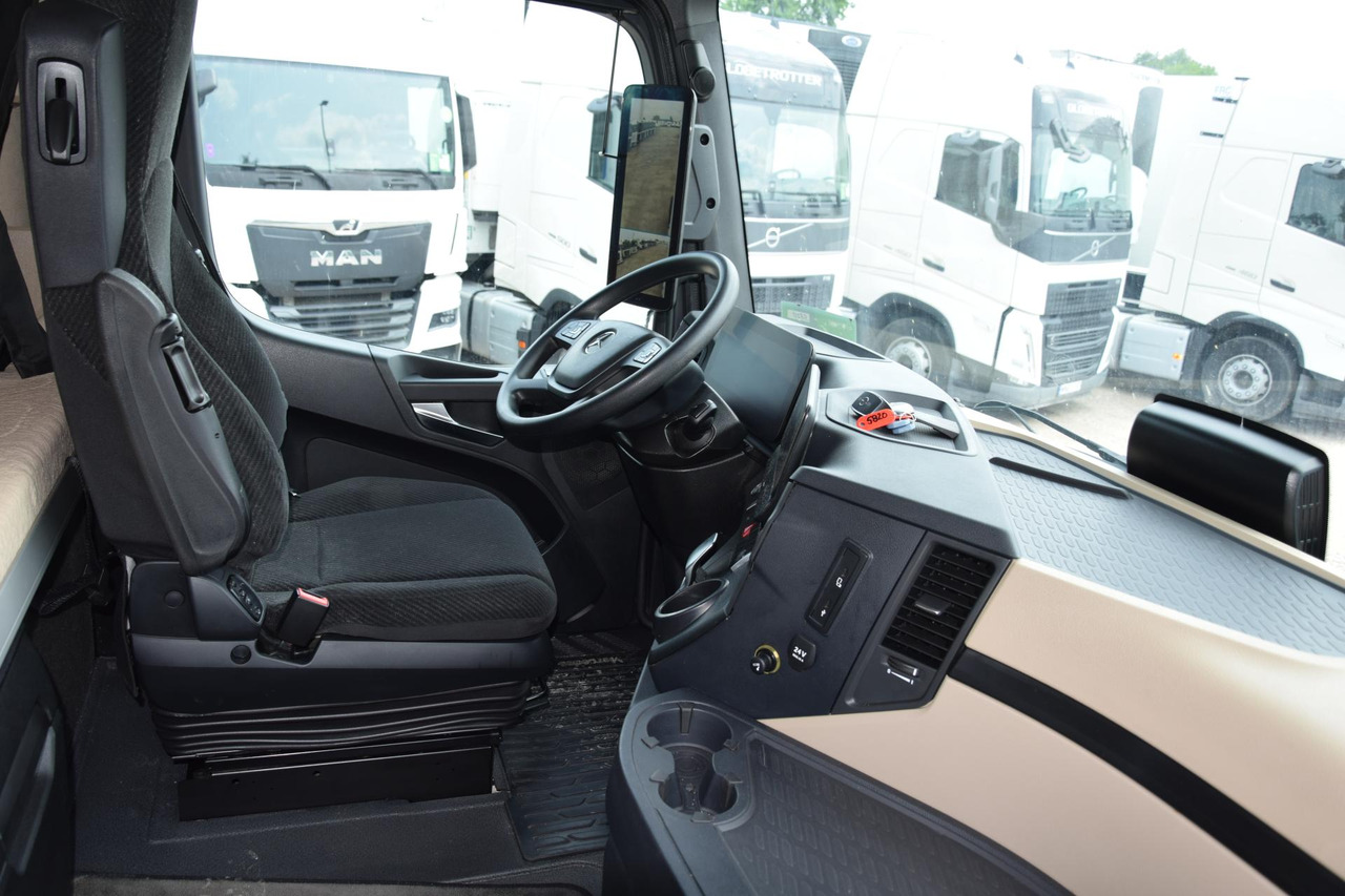 Tractor Mercedes-Benz Actros 5 1845 BigSpace: foto 15