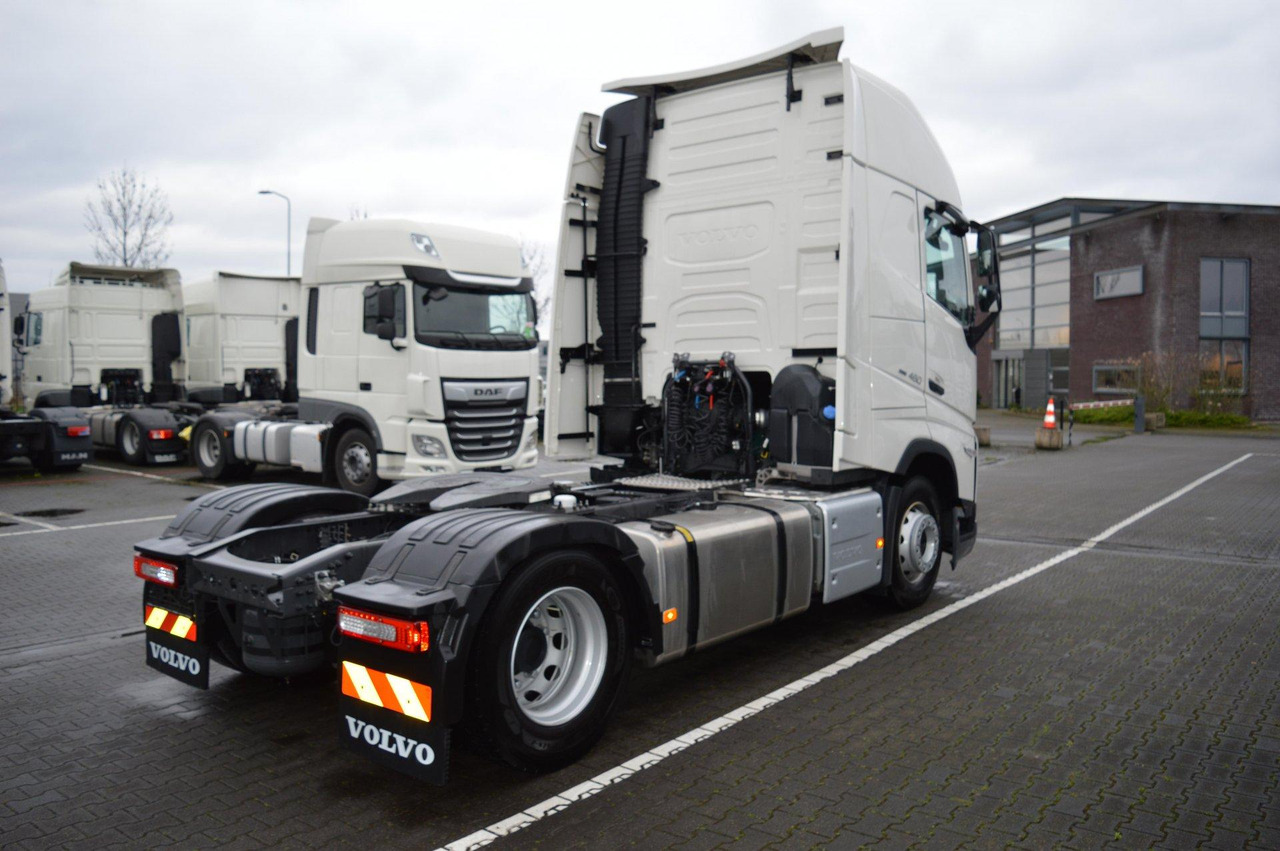 Volvo FH 460 Globetrotter XL i-Save - Tractor: foto 4 Volvo FH 460 Globetrotter XL i-Save - Tractor: foto 4