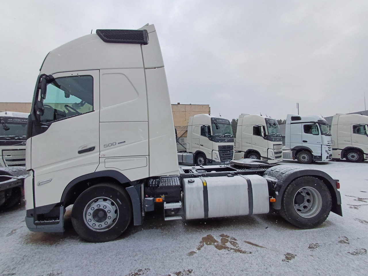 Volvo FH 500 Globetrotter XL - Tractor: foto 3 Volvo FH 500 Globetrotter XL - Tractor: foto 3
