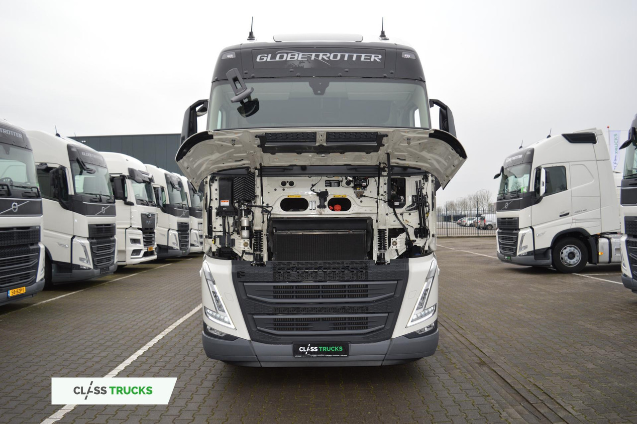 Tractor Volvo FH 500 Globetrotter XL: foto 20 Tractor Volvo FH 500 Globetrotter XL: foto 20