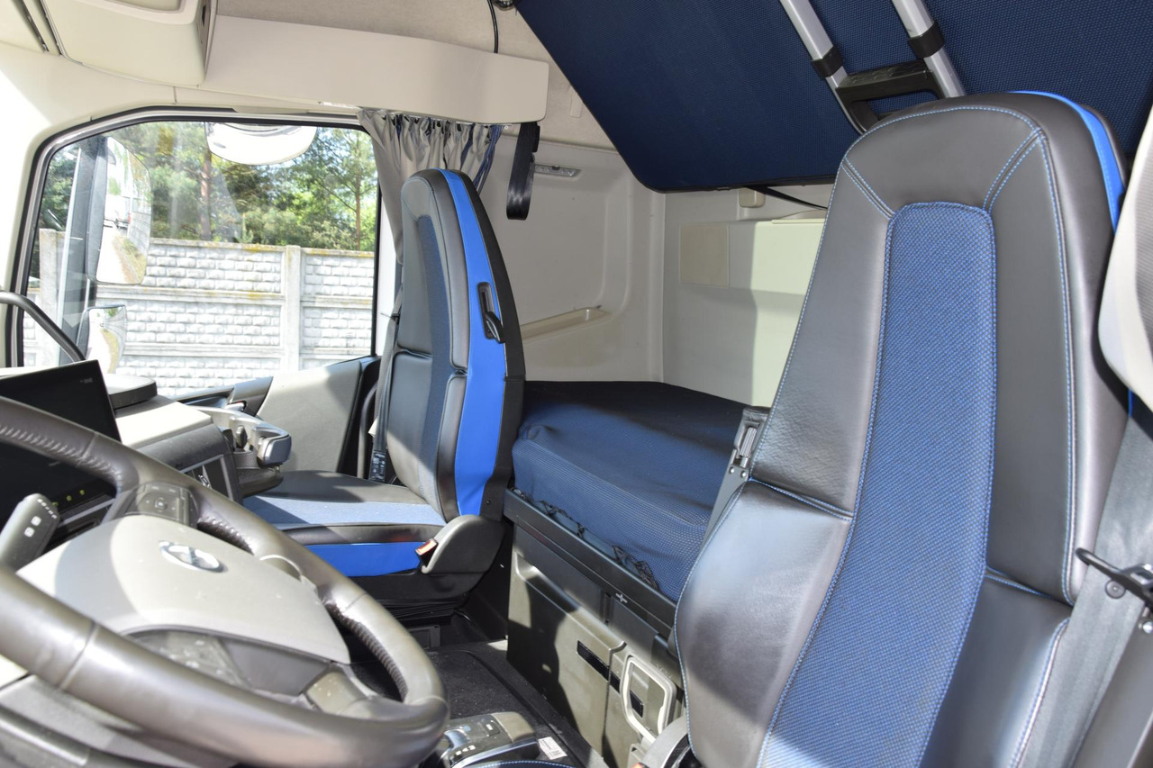 Tractor Volvo FH 500 Globetrotter XL: foto 9