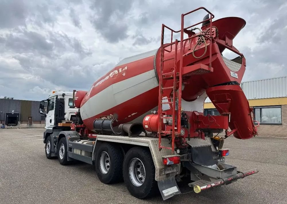 MAN TGS 35.420 8x4 – betonowóz Stetter 9 m³- Euro 6 - Camião betoneira: foto 4 MAN TGS 35.420 8x4 – betonowóz Stetter 9 m³- Euro 6 - Camião betoneira: foto 4