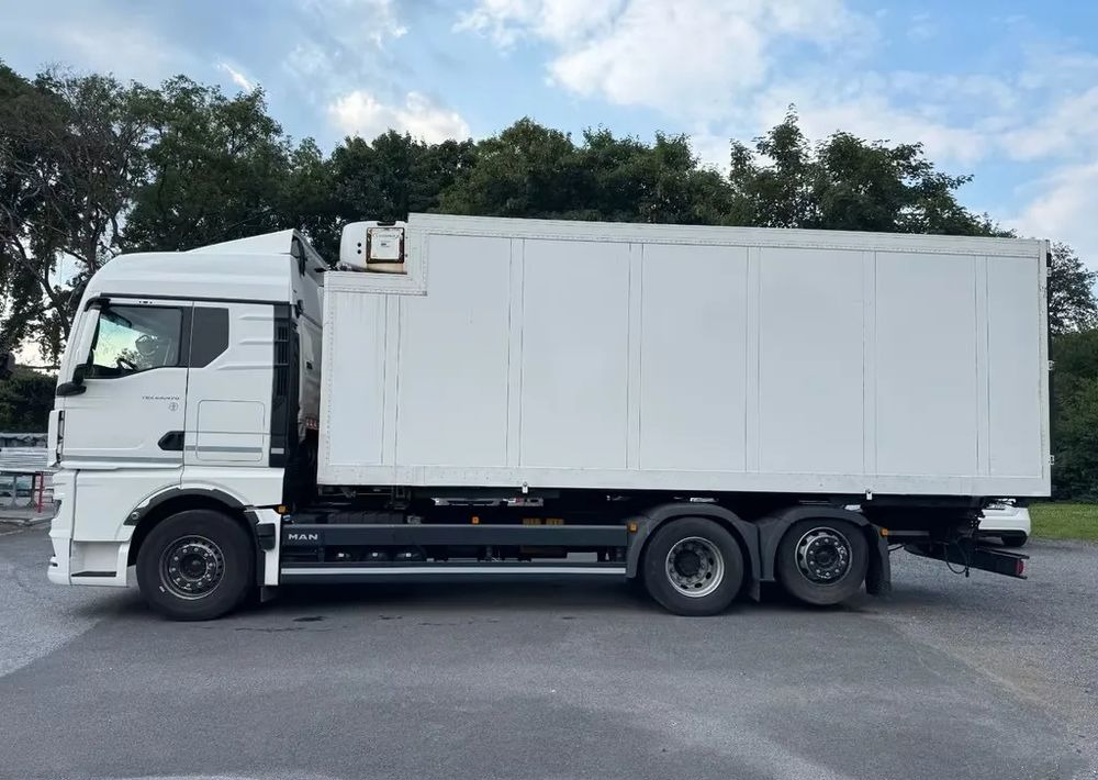 MAN TGX 26.470 – chłodnia / Automatyczna skrzynia / Euro 6c / Retarder /6x2 /Zawieszenie pneumatyczne - Camião frigorífico: foto 4 MAN TGX 26.470 – chłodnia / Automatyczna skrzynia / Euro 6c / Retarder /6x2 /Zawieszenie pneumatyczne - Camião frigorífico: foto 4