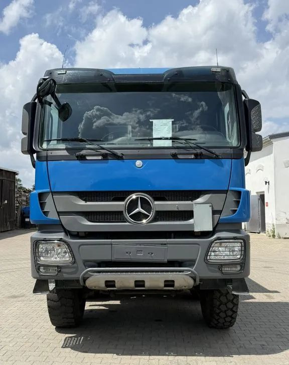 Mercedes-Benz Actros 4141AK 8x8 MP3 • Wywrotka Meiller • Euro 5 - Camião basculante: foto 3 Mercedes-Benz Actros 4141AK 8x8 MP3 • Wywrotka Meiller • Euro 5 - Camião basculante: foto 3