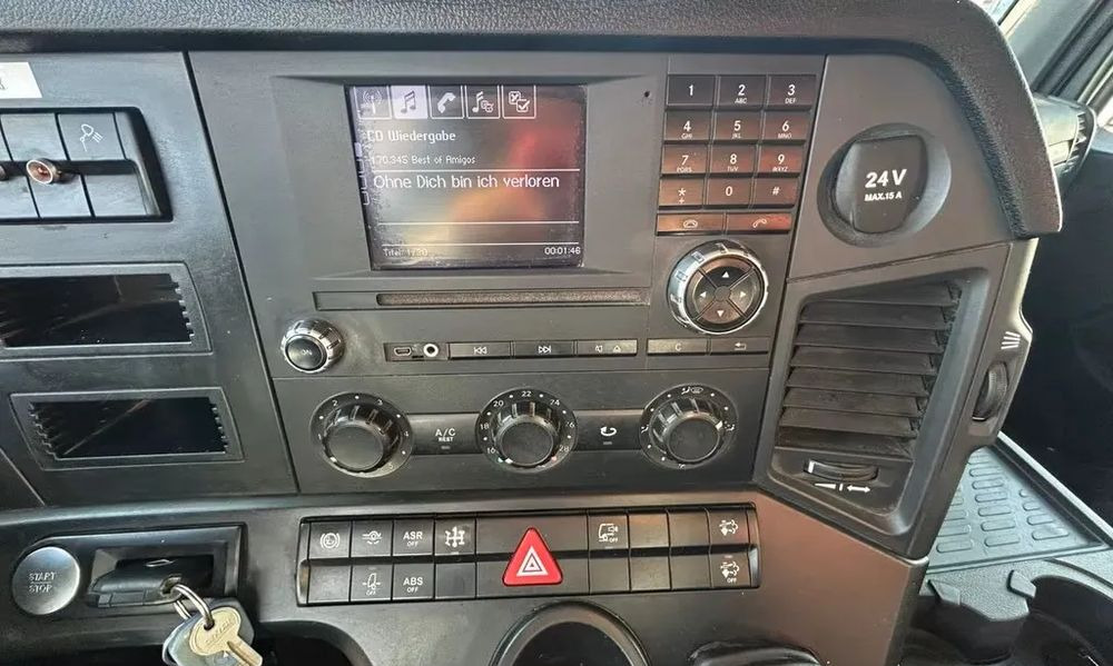 Camião basculante Mercedes-Benz Arocs 2648/3 – 3-stronny wywrotka Meiller / Żuraw Palfinger PK23002 / 2x BORDMATIK / Automatyczna: foto 17 Camião basculante Mercedes-Benz Arocs 2648/3 – 3-stronny wywrotka Meiller / Żuraw Palfinger PK23002 / 2x BORDMATIK / Automatyczna: foto 17