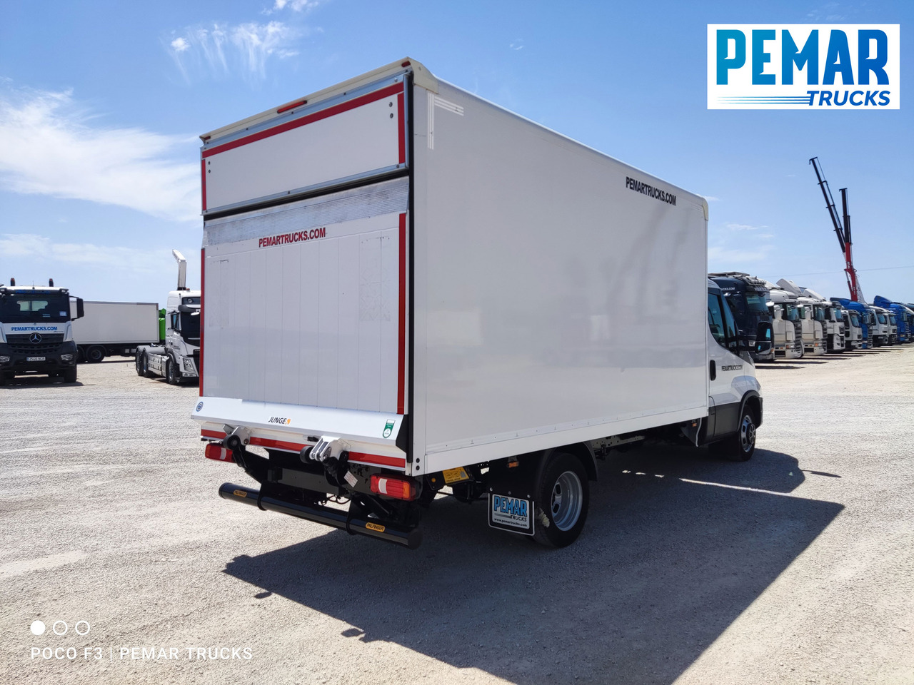 IVECO DAILY 35C16 CAJA CERRADA DOBLE RUEDA - Carrinha de contentor: foto 5 IVECO DAILY 35C16 CAJA CERRADA DOBLE RUEDA - Carrinha de contentor: foto 5