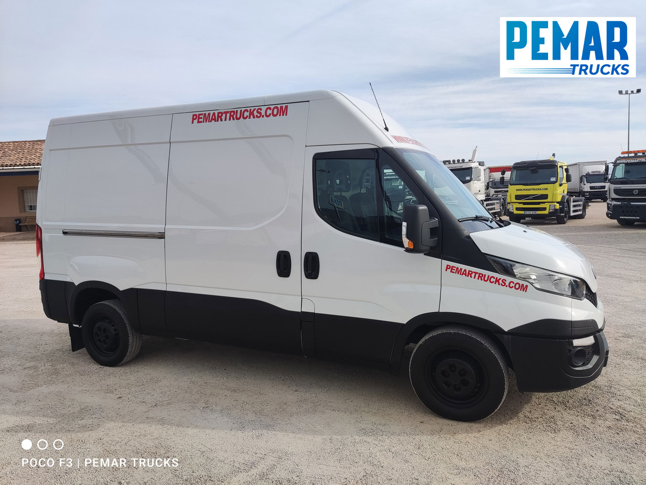 IVECO DAILY 35S13 130 CV FURGONETA L2 H3 - Carrinha de contentor: foto 4 IVECO DAILY 35S13 130 CV FURGONETA L2 H3 - Carrinha de contentor: foto 4