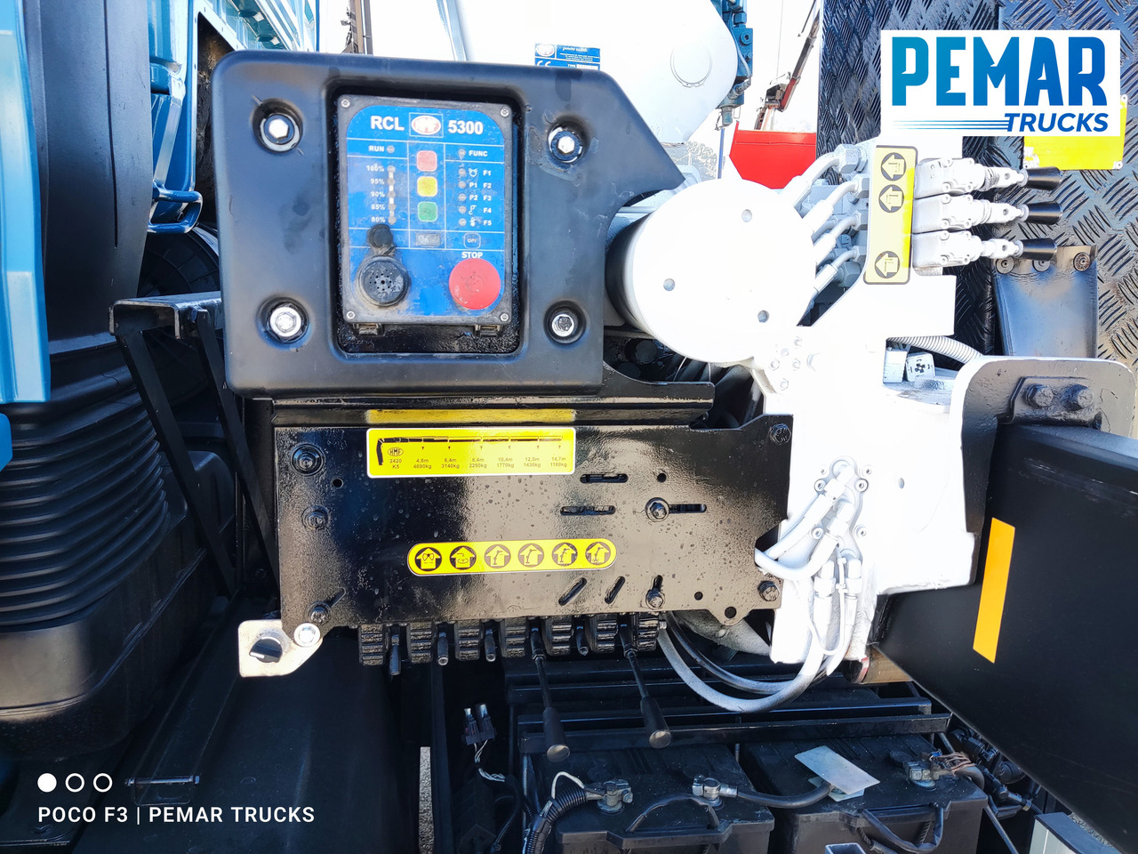 Camião basculante, Camião grua MAN TGS 26.480 6X2 GRUA MULTILIFT: foto 23 Camião basculante, Camião grua MAN TGS 26.480 6X2 GRUA MULTILIFT: foto 23