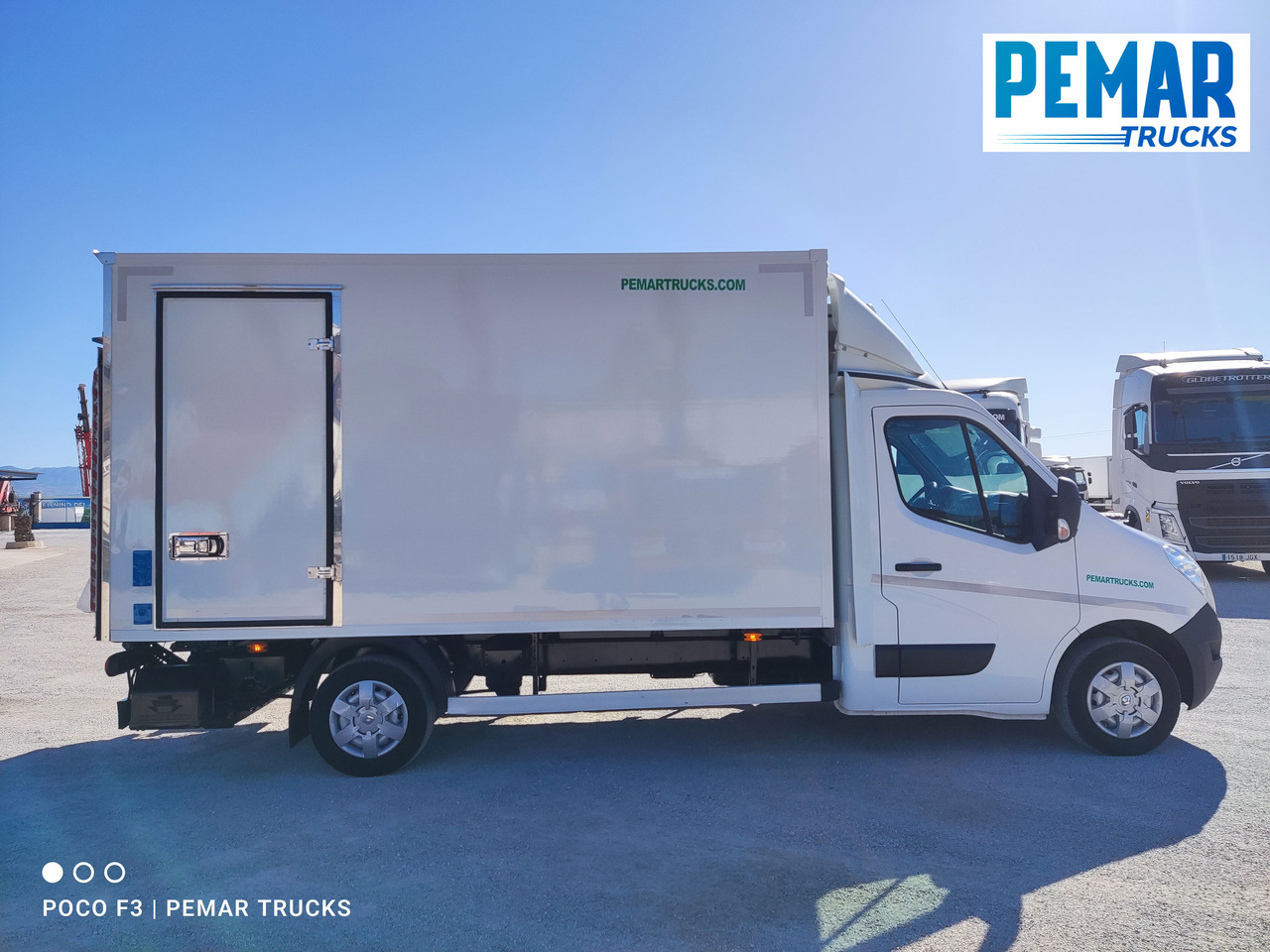 RENAULT MASTER 165 DCI FRIGORIFICO 3.5t EURO 6 - Carrinha frigorífica: foto 4 RENAULT MASTER 165 DCI FRIGORIFICO 3.5t EURO 6 - Carrinha frigorífica: foto 4