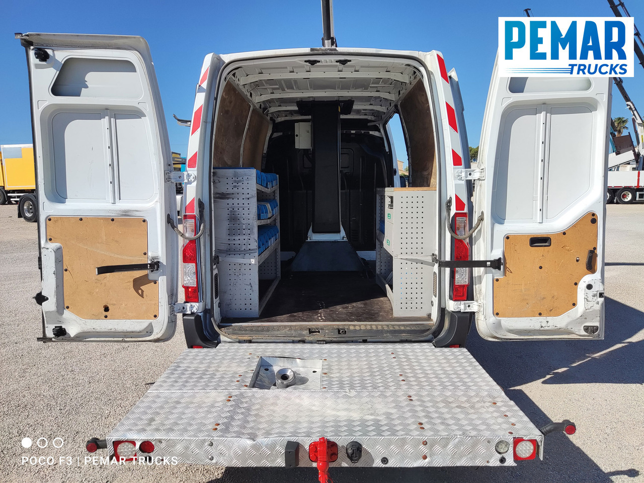 Furgão de passageiros RENAULT MASTER 2.3 DCI CESTA ELEVADORA PORTAPERSONAS 130 CV: foto 13