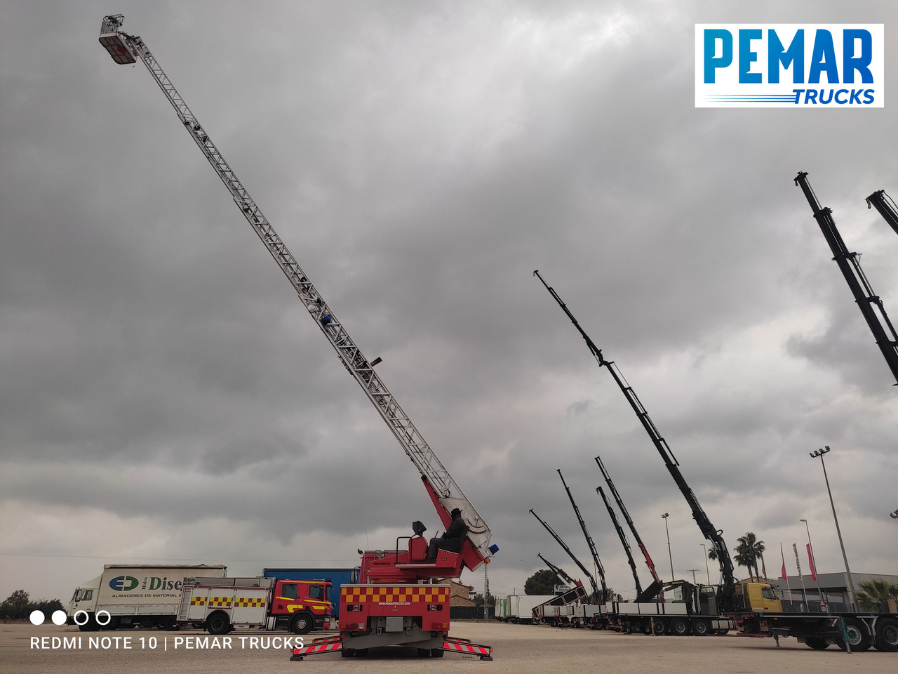 Carro de bombeiro SCANIA G93 250 ESCALERA BOMBEROS: foto 45