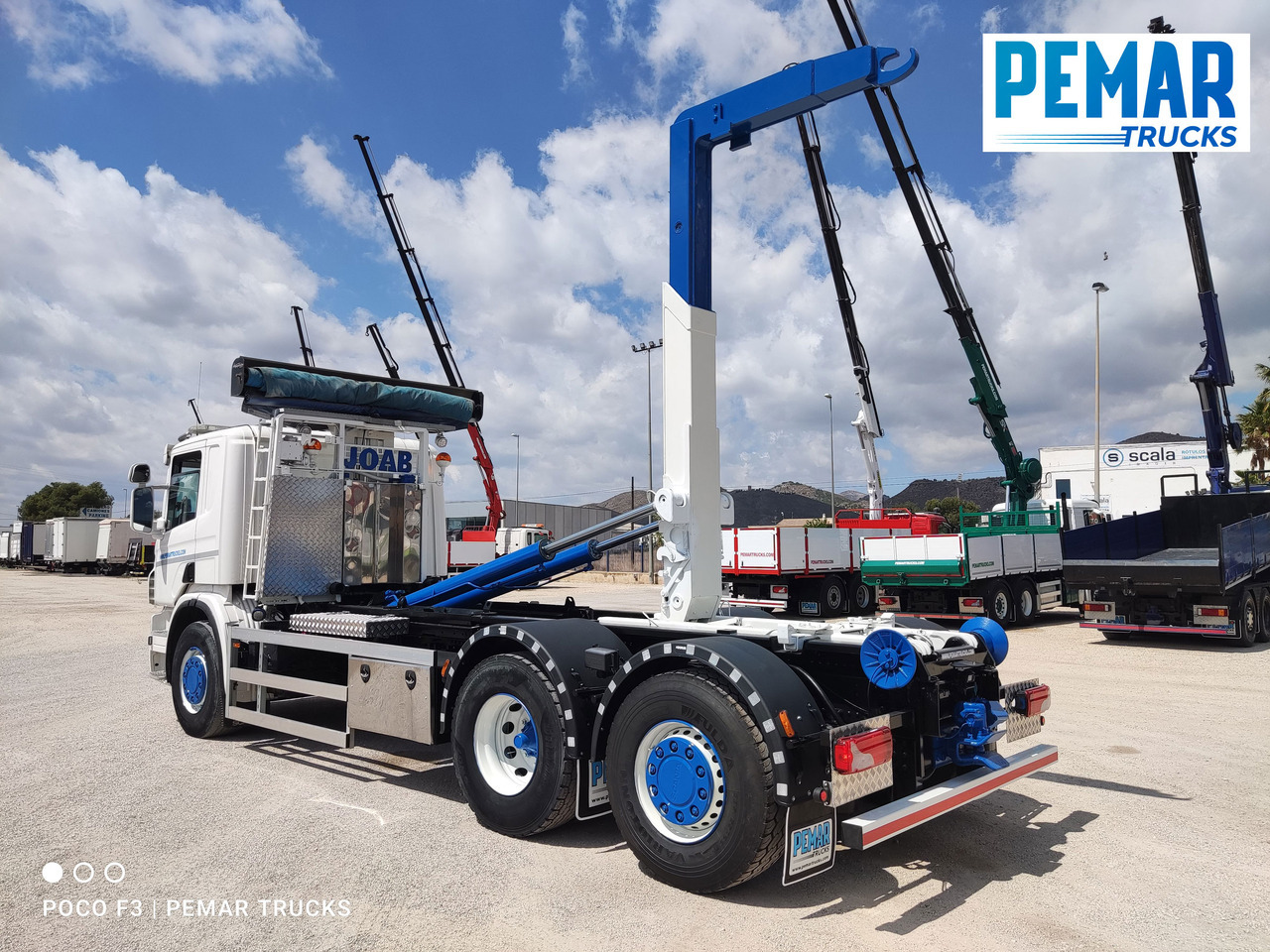 Camião transportador de contêineres/ Caixa móvel SCANIA P 400 6X2 MULTILIFT EURO 5: foto 12