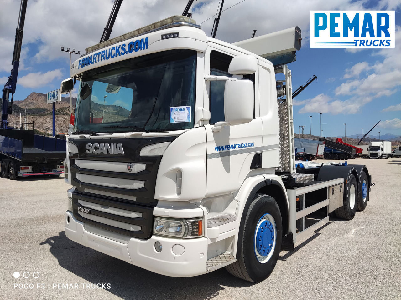 SCANIA P 400 6X2 MULTILIFT EURO 5 - Camião transportador de contêineres/ Caixa móvel: foto 2 SCANIA P 400 6X2 MULTILIFT EURO 5 - Camião transportador de contêineres/ Caixa móvel: foto 2