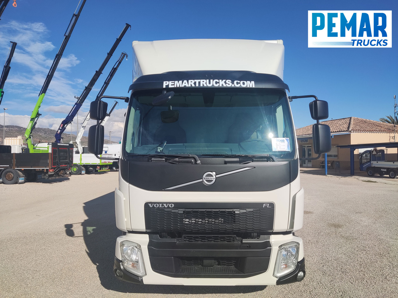VOLVO FL 210 12T CAJA CERRADA - Camião furgão: foto 2 VOLVO FL 210 12T CAJA CERRADA - Camião furgão: foto 2