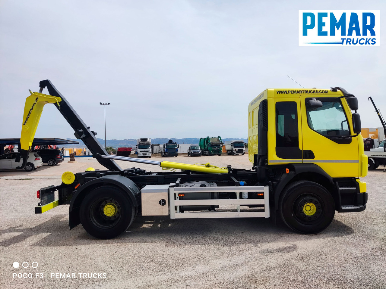 Camião transportador de contêineres/ Caixa móvel VOLVO FL 290 MULTILIFT 18T: foto 11