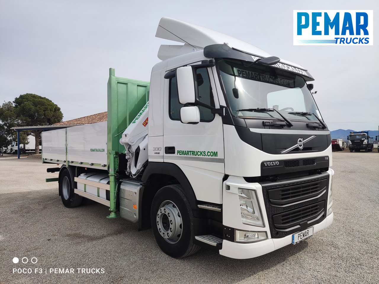 VOLVO FM 330 4X2 GRUA CAJA FIJA - Camião de caixa aberta/ Plataforma, Camião grua: foto 4 VOLVO FM 330 4X2 GRUA CAJA FIJA - Camião de caixa aberta/ Plataforma, Camião grua: foto 4