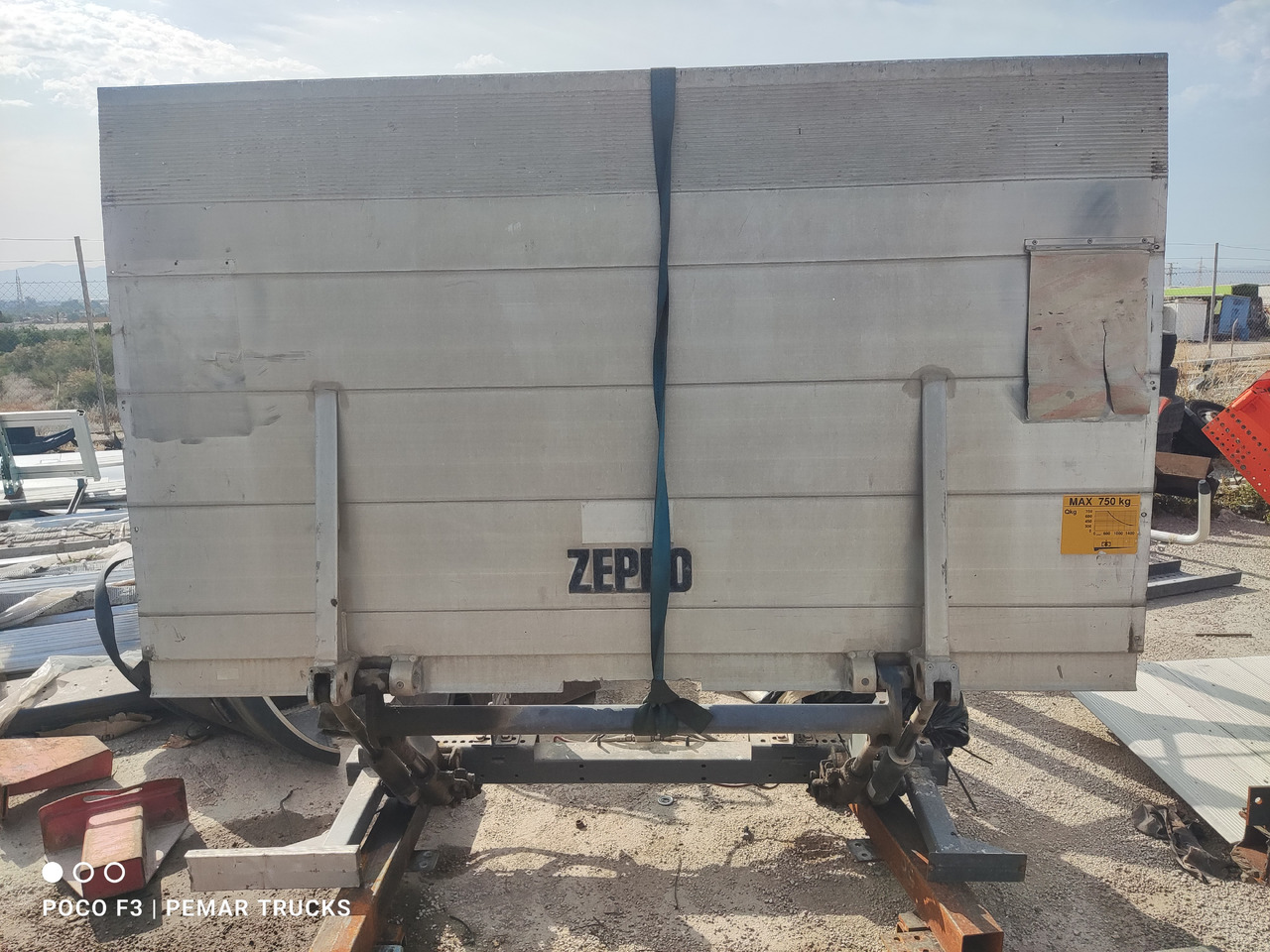 ZEPRO PLATAFORMA ELEVADORA - Rampa hidráulica: foto 1 ZEPRO PLATAFORMA ELEVADORA - Rampa hidráulica: foto 1