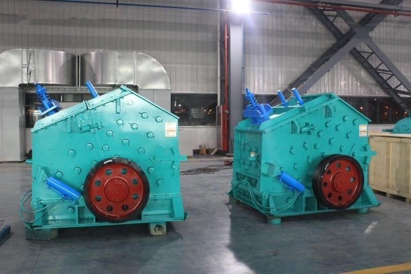 Hazemag KHSI-1010 HSI Crusher - Britador de impacto: foto 3 Hazemag KHSI-1010 HSI Crusher - Britador de impacto: foto 3