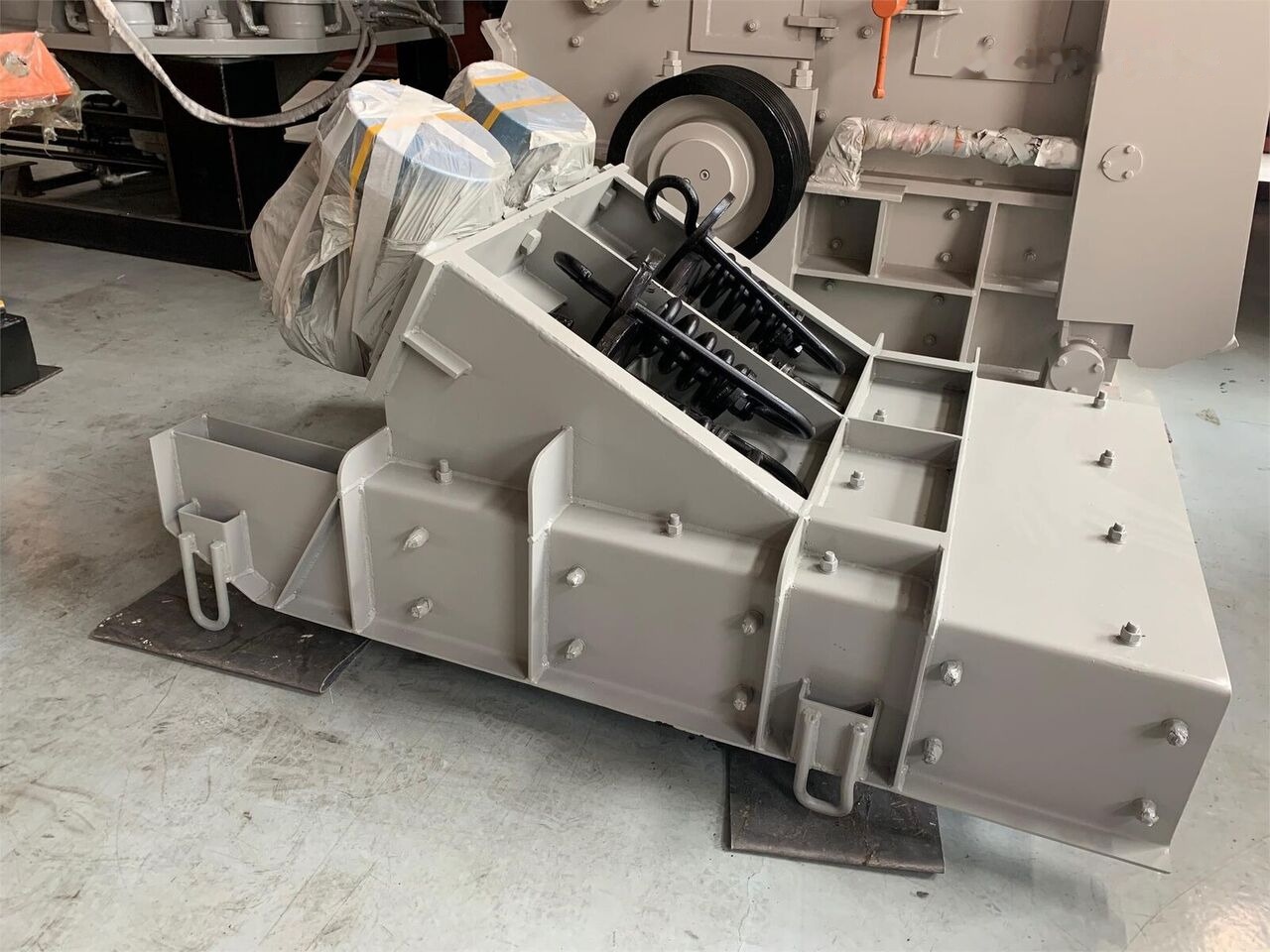 Kinglink GZG5090 Vibrating Pan Feeder - Máquina de mineração: foto 1 Kinglink GZG5090 Vibrating Pan Feeder - Máquina de mineração: foto 1