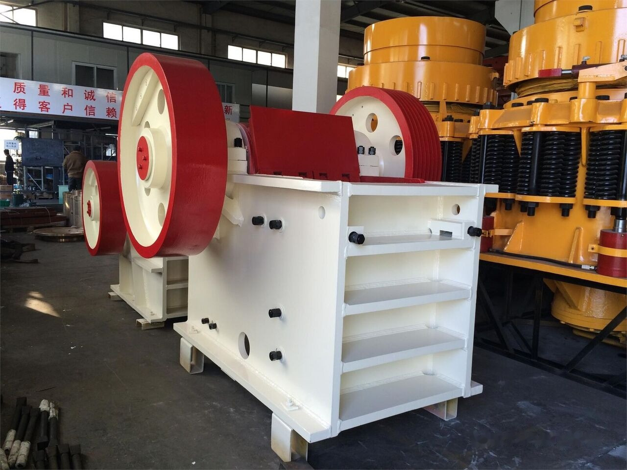 Kinglink PE500x750 Riverstone Jaw Crusher | 2030 - Britador de mandíbula: foto 3 Kinglink PE500x750 Riverstone Jaw Crusher | 2030 - Britador de mandíbula: foto 3