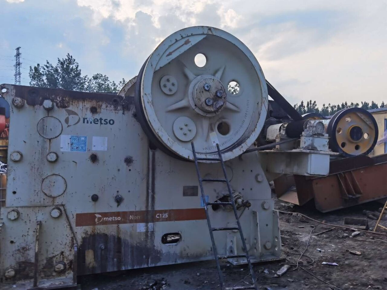 Metso C125 JAW CRUSHER - Britador de mandíbula: foto 3 Metso C125 JAW CRUSHER - Britador de mandíbula: foto 3