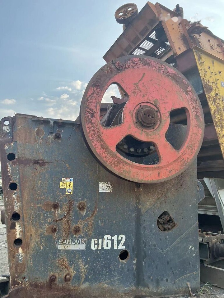 Sandvik Original CJ612 Jaw Crusher - Britador de mandíbula: foto 2 Sandvik Original CJ612 Jaw Crusher - Britador de mandíbula: foto 2