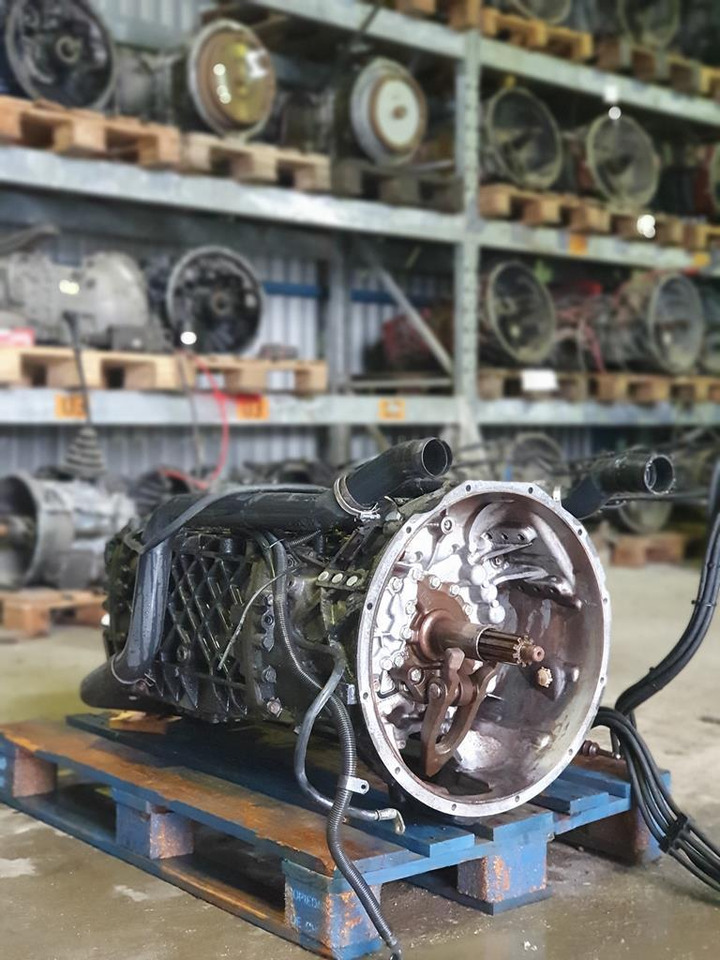 MAN TGA 16 S 2221 TD WITH INTARDER - Caixa de velocidade para Camião: foto 1 MAN TGA 16 S 2221 TD WITH INTARDER - Caixa de velocidade para Camião: foto 1