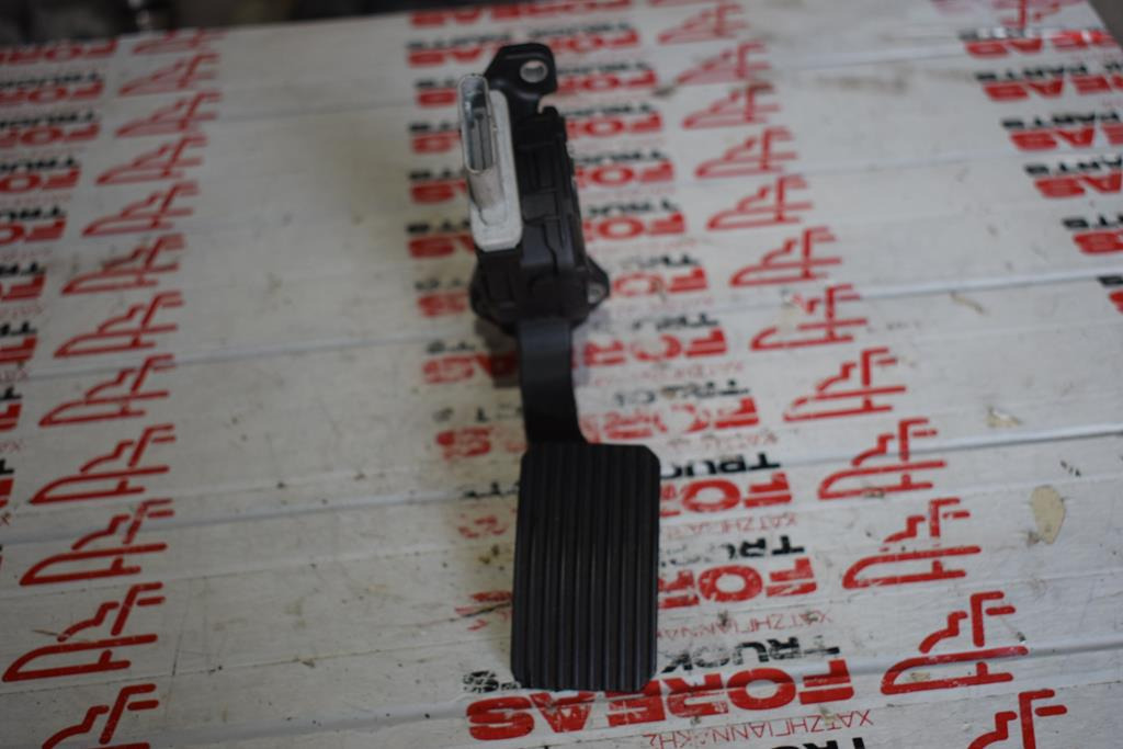 MAN TGX - Pedal para Camião: foto 2 MAN TGX - Pedal para Camião: foto 2