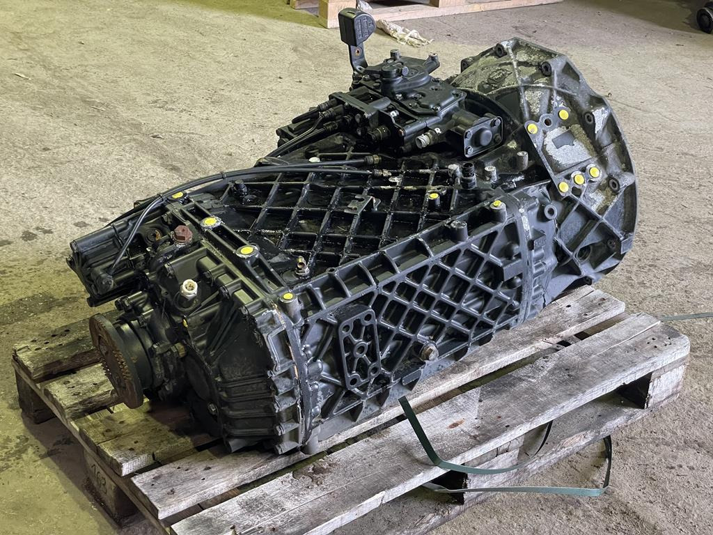 MAN TGX ZF ECOSPLITE 16S 2220 TD - RATIO 16,41 - 1,00 - Caixa de velocidade para Camião: foto 4 MAN TGX ZF ECOSPLITE 16S 2220 TD - RATIO 16,41 - 1,00 - Caixa de velocidade para Camião: foto 4