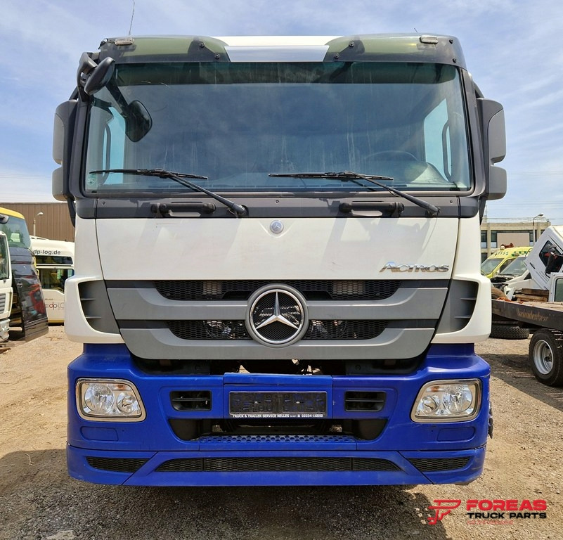 MERCEDES ACTROS MP3 SMALL WHITE - Cabine: foto 2 MERCEDES ACTROS MP3 SMALL WHITE - Cabine: foto 2