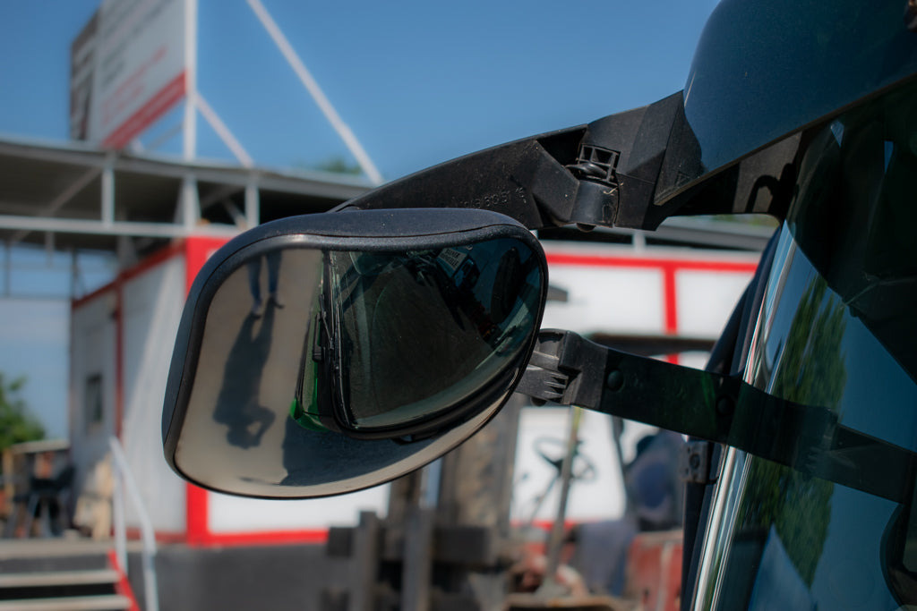 MERCEDES-BENZ ACTROS MP II - WINDSHIELD MIRROR - Espelho retrovisor para Camião: foto 2 MERCEDES-BENZ ACTROS MP II - WINDSHIELD MIRROR - Espelho retrovisor para Camião: foto 2