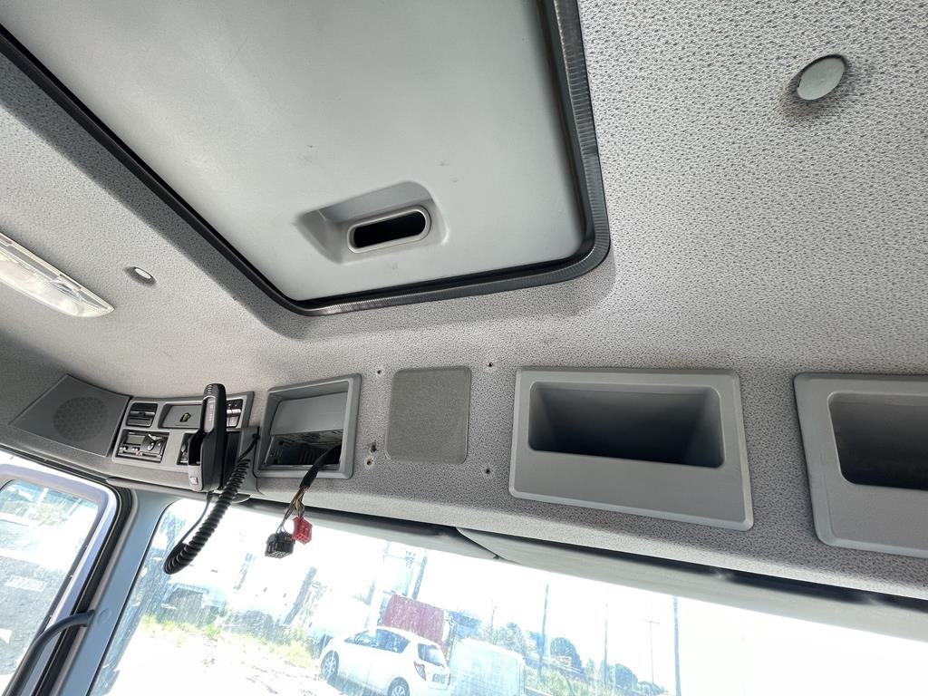 Cabine para Camião MERCEDES-BENZ ACTROS MP2 - EARTHWORKING: foto 11