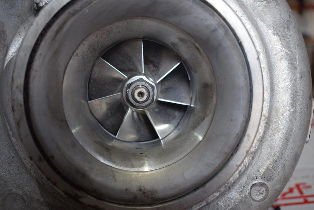 MERCEDES-BENZ ACTROS OM 472 - EURO 6 - Turbocompressor para Camião: foto 3 MERCEDES-BENZ ACTROS OM 472 - EURO 6 - Turbocompressor para Camião: foto 3