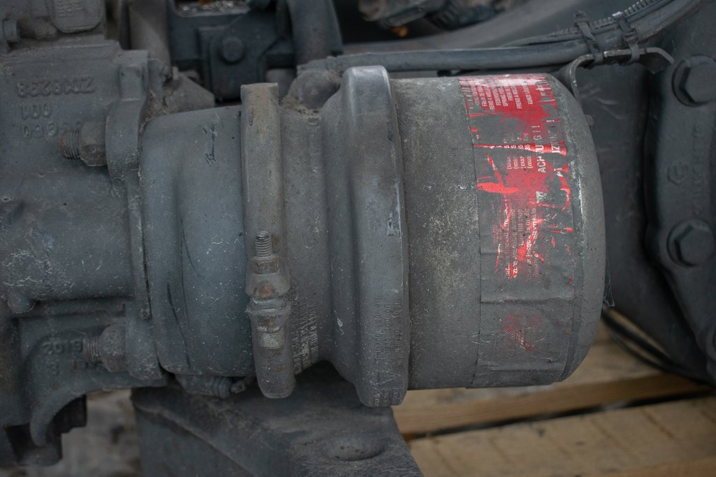 MERCEDES-BENZ ATEGO 8HOLE - DRIVER - Cilindro de freio para Camião: foto 2 MERCEDES-BENZ ATEGO 8HOLE - DRIVER - Cilindro de freio para Camião: foto 2