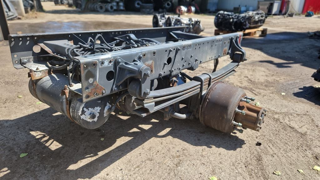 MERCEDES-BENZ ATEGO DIFFERENTIAL SPRINGS 3 LEAFS - Transmissão para Camião: foto 2 MERCEDES-BENZ ATEGO DIFFERENTIAL SPRINGS 3 LEAFS - Transmissão para Camião: foto 2