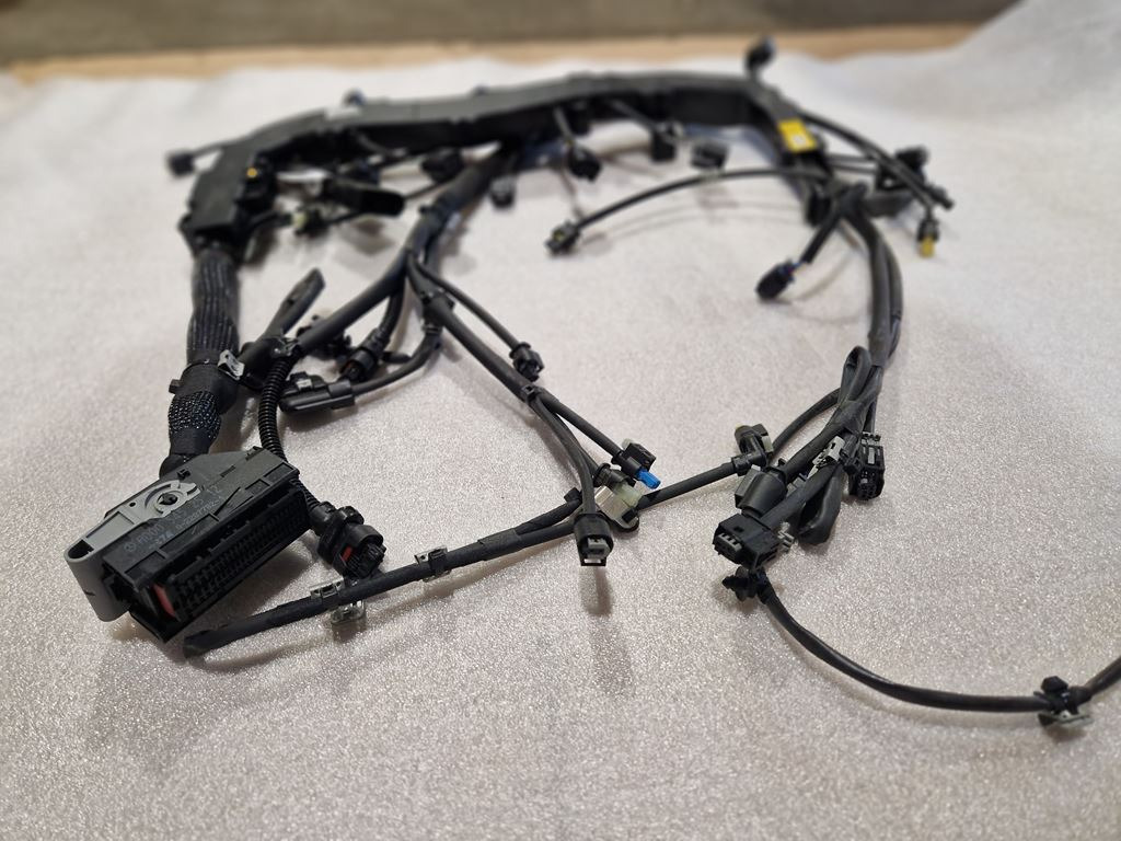 MERCEDES-BENZ SPRINTER OM 651 - A 651 159 2525 - Cables/ Wire harness para Camião: foto 1 MERCEDES-BENZ SPRINTER OM 651 - A 651 159 2525 - Cables/ Wire harness para Camião: foto 1