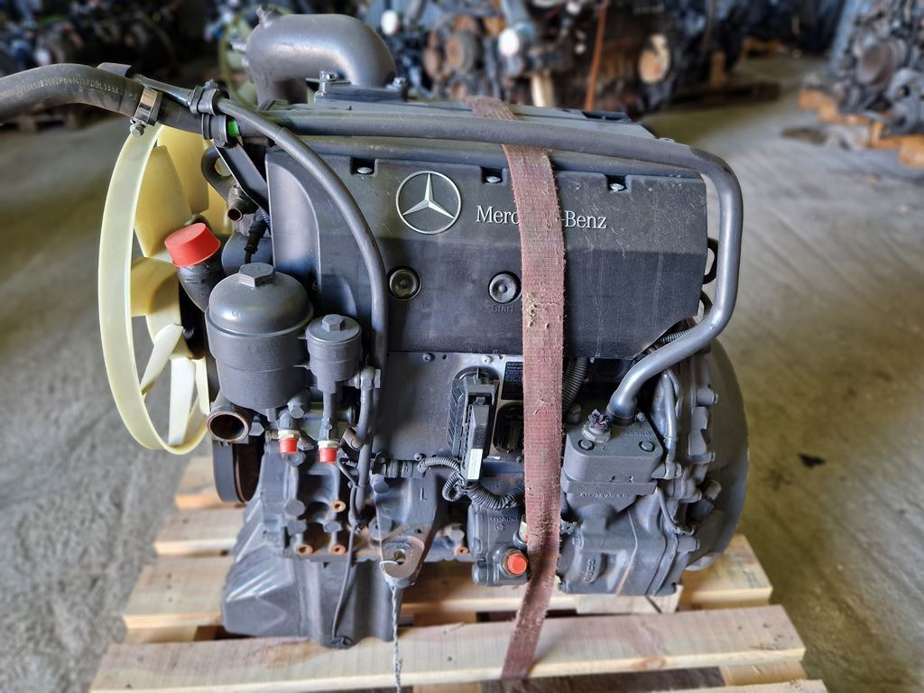 MERCEDES-BENZ VARIO EURO 3 - Motor para Camião: foto 4 MERCEDES-BENZ VARIO EURO 3 - Motor para Camião: foto 4