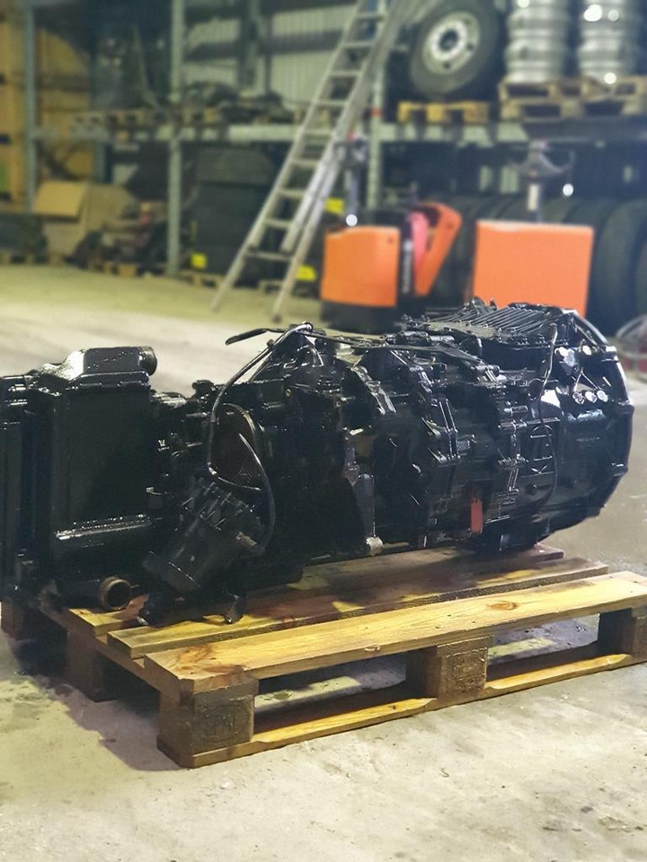 ZF ASTRONIC 12 AS 2301 IT FOR MAN - WITH INTARDER - Caixa de velocidade para Camião: foto 4 ZF ASTRONIC 12 AS 2301 IT FOR MAN - WITH INTARDER - Caixa de velocidade para Camião: foto 4