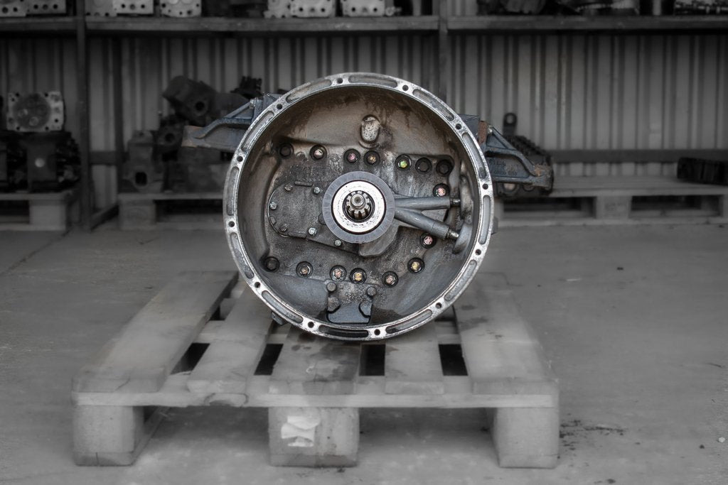 ZF ECOLITE 6 S 850 FOR MAN WITH MECHANICAL LEVER - Caixa de velocidade para Camião: foto 2 ZF ECOLITE 6 S 850 FOR MAN WITH MECHANICAL LEVER - Caixa de velocidade para Camião: foto 2