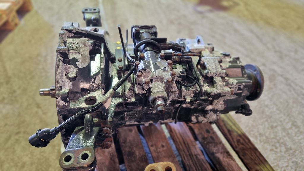 ZF ECOLITE 6S 1OOO TO FOR MAN - 81.32004-6335 - Caixa de velocidade para Camião: foto 5 ZF ECOLITE 6S 1OOO TO FOR MAN - 81.32004-6335 - Caixa de velocidade para Camião: foto 5