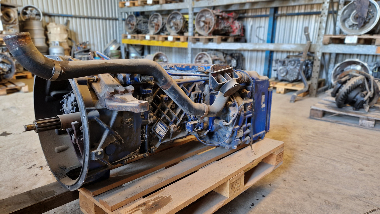 ZF ECOSPLIT 16S 151 IT FOR MAN WITH INTARDER - Caixa de velocidade para Camião: foto 2 ZF ECOSPLIT 16S 151 IT FOR MAN WITH INTARDER - Caixa de velocidade para Camião: foto 2