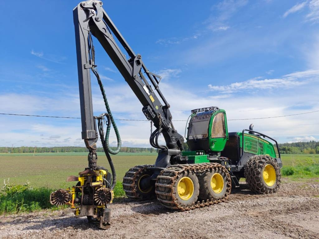 John Deere 1270 G - Harvester: foto 1 John Deere 1270 G - Harvester: foto 1