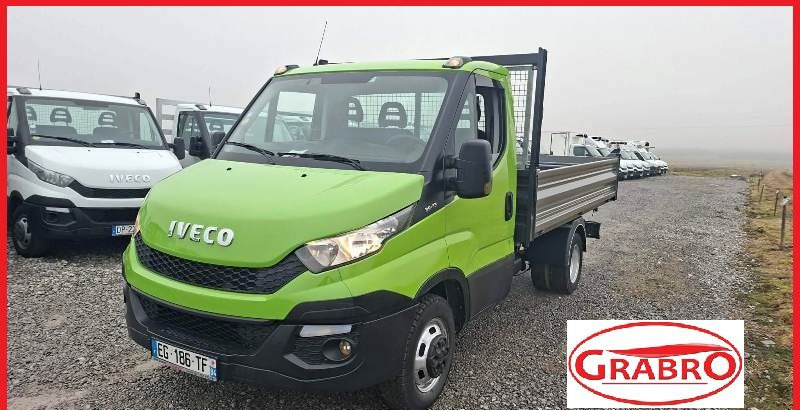 Iveco 35C13, 35C14, 35C15 - Carrinha basculante: foto 1 Iveco 35C13, 35C14, 35C15 - Carrinha basculante: foto 1