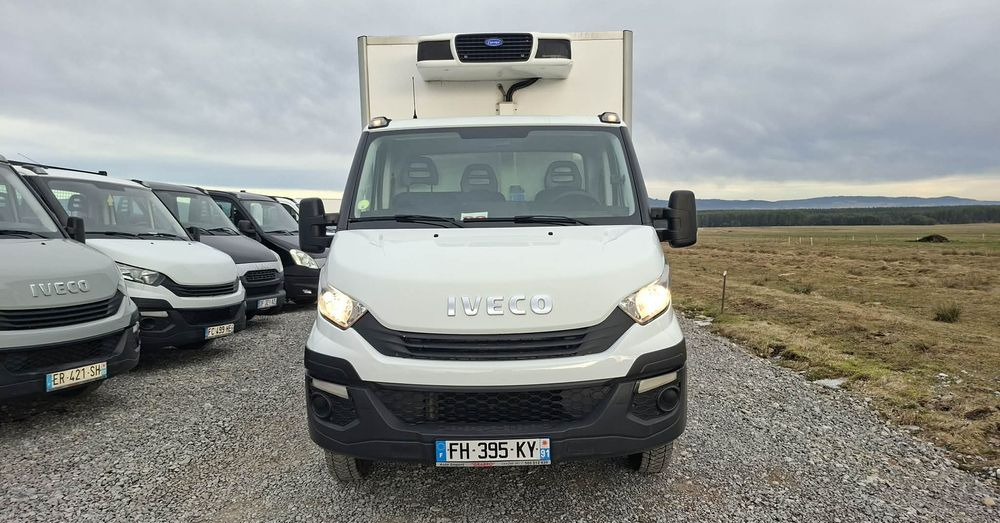 Iveco 35C14, 35C13, 35C12, 35C15 - Carrinha frigorífica: foto 4 Iveco 35C14, 35C13, 35C12, 35C15 - Carrinha frigorífica: foto 4