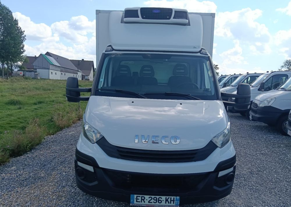 Iveco 35S16, 35S15, 35S14, 35S13, 35C13, 35C14 - Carrinha frigorífica: foto 2 Iveco 35S16, 35S15, 35S14, 35S13, 35C13, 35C14 - Carrinha frigorífica: foto 2