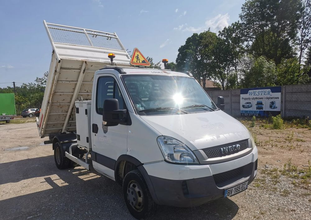 Iveco Daily 35C11 Kiper wywrotka Hak Bliźniak sprowadzony - Carrinha basculante: foto 1 Iveco Daily 35C11 Kiper wywrotka Hak Bliźniak sprowadzony - Carrinha basculante: foto 1