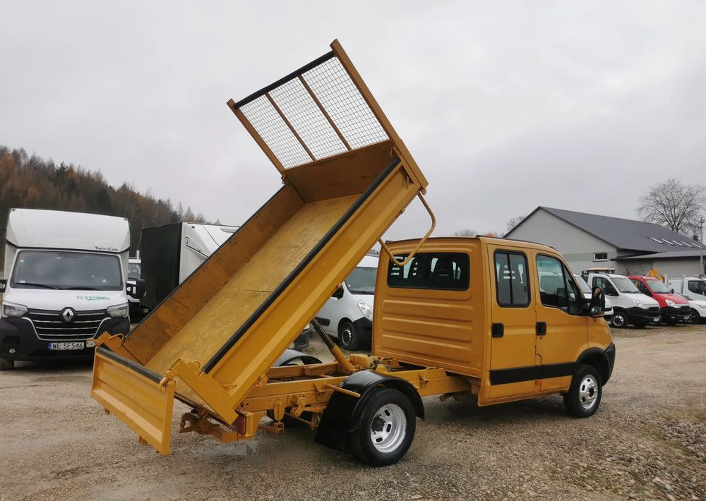Iveco Daily 35C12 Brygadówka wywrotka Dubel hak kiper doka 35C13 - Carrinha basculante: foto 5 Iveco Daily 35C12 Brygadówka wywrotka Dubel hak kiper doka 35C13 - Carrinha basculante: foto 5